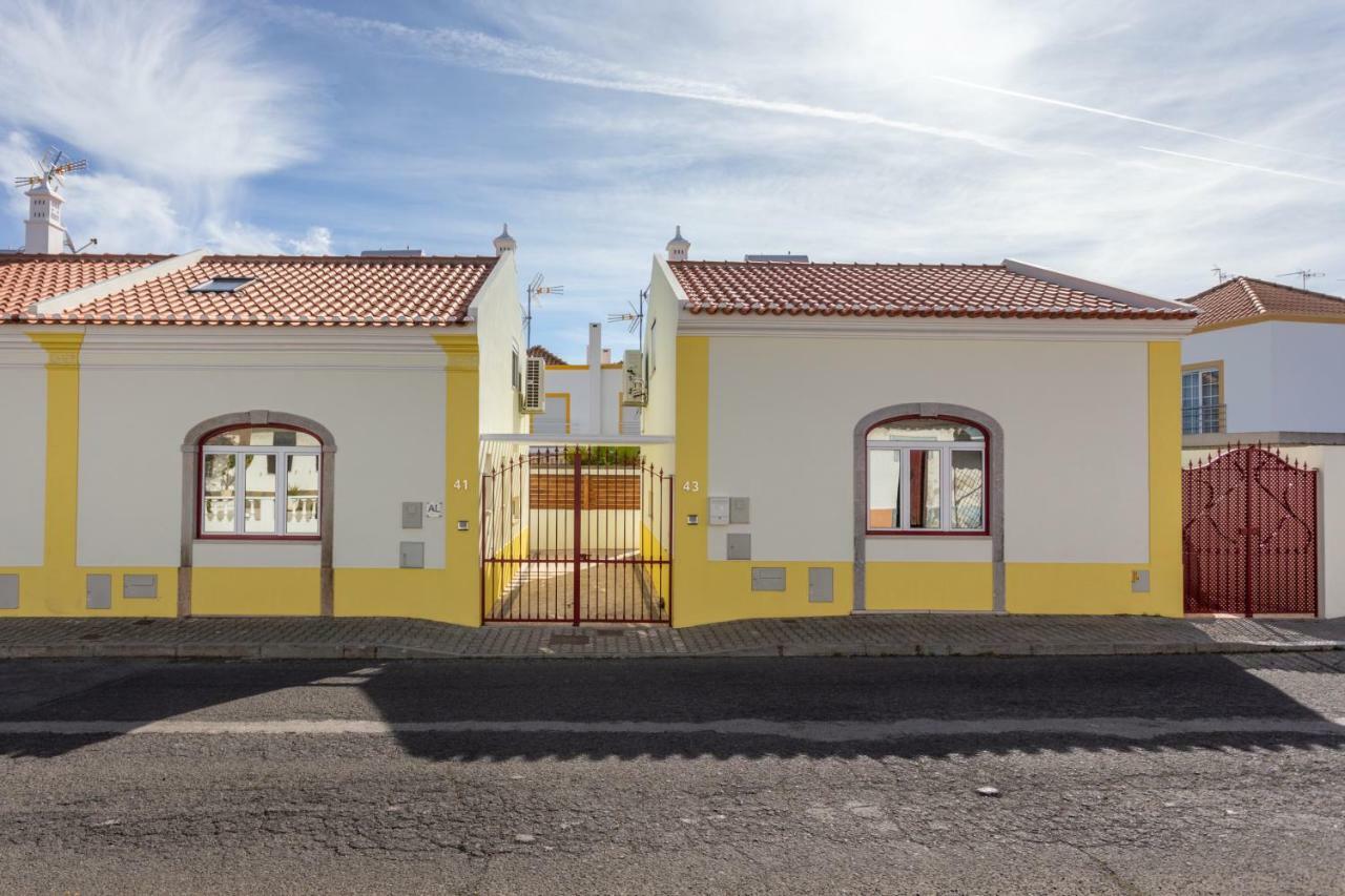As Serenas Casa C 维拉诺瓦德卡塞拉 外观 照片